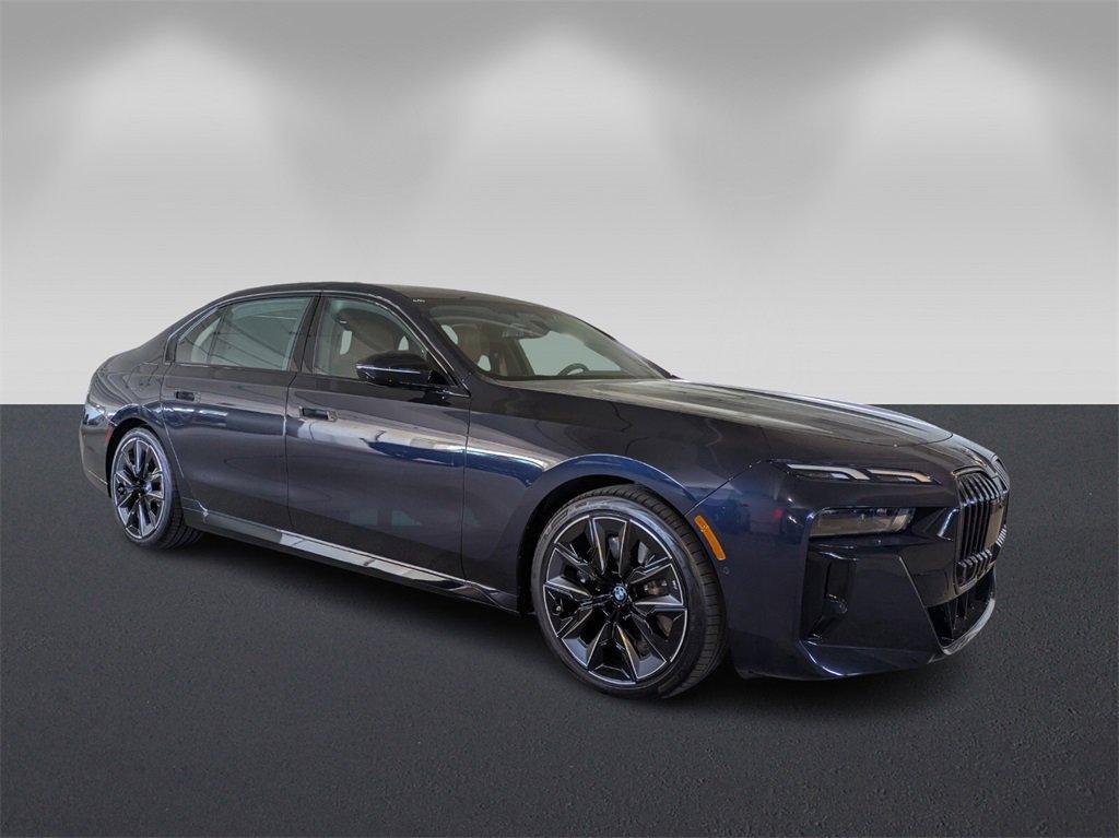 new 2025 BMW 760 car