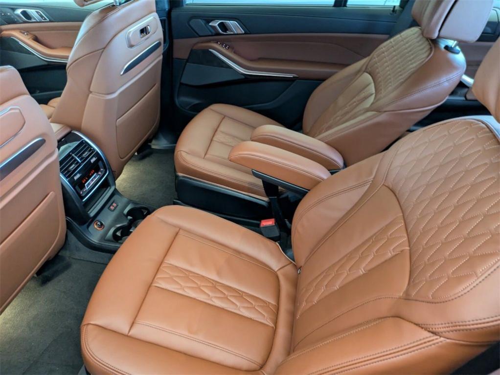 new 2026 BMW X7 car