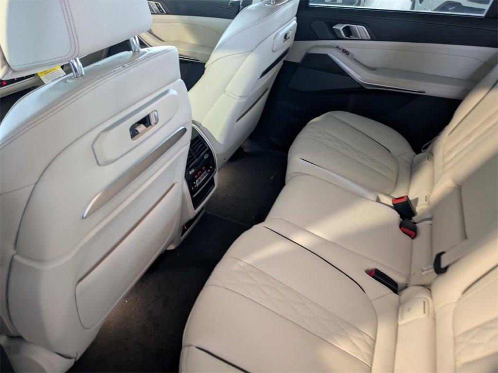 new 2026 BMW X7 car