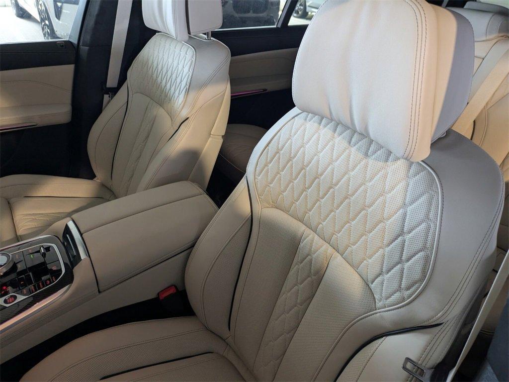 new 2026 BMW X7 car