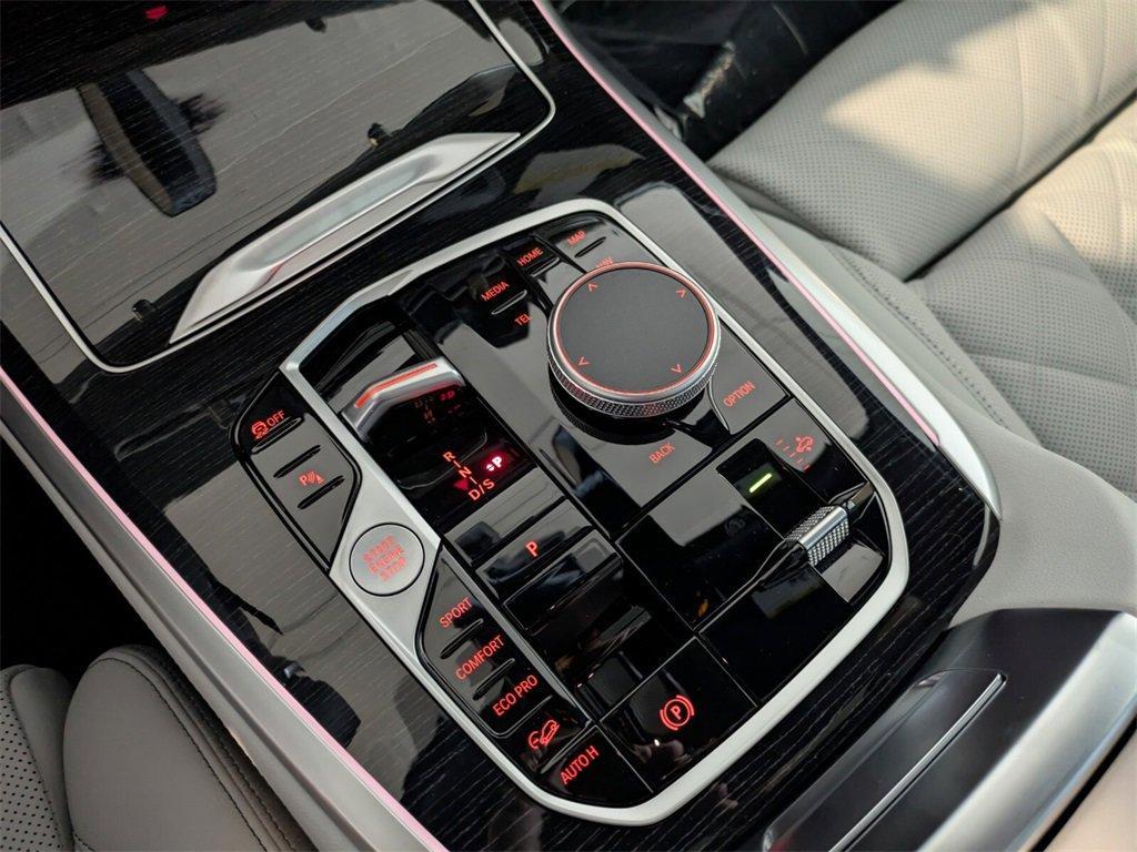 new 2026 BMW X7 car