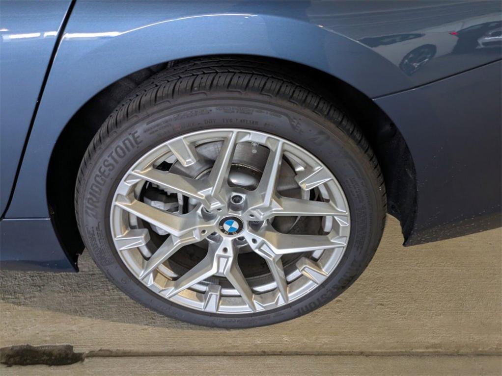 new 2025 BMW 330 car