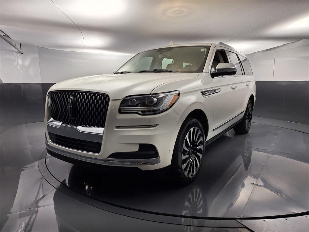 used 2024 Lincoln Navigator car, priced at $96,995