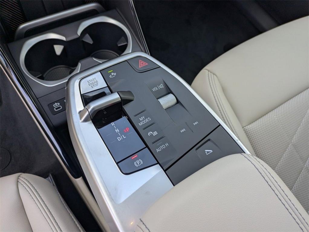 new 2025 BMW X1 car
