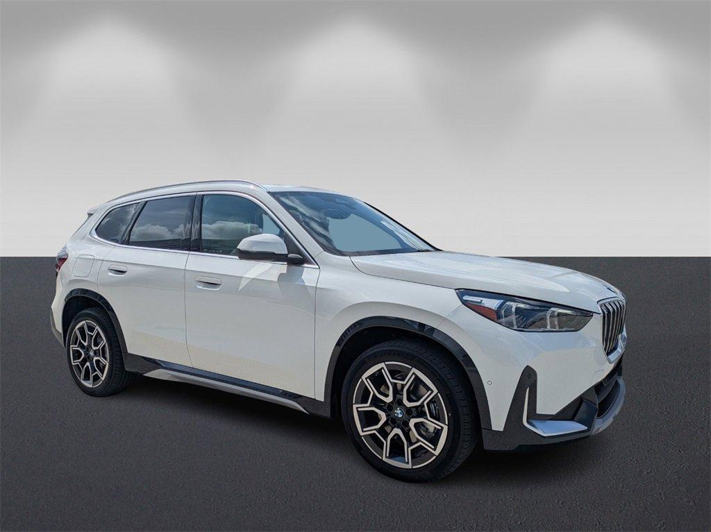 new 2025 BMW X1 car