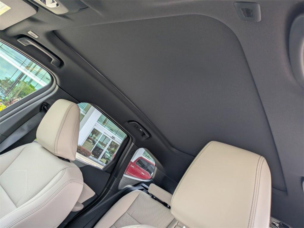 new 2025 BMW X1 car