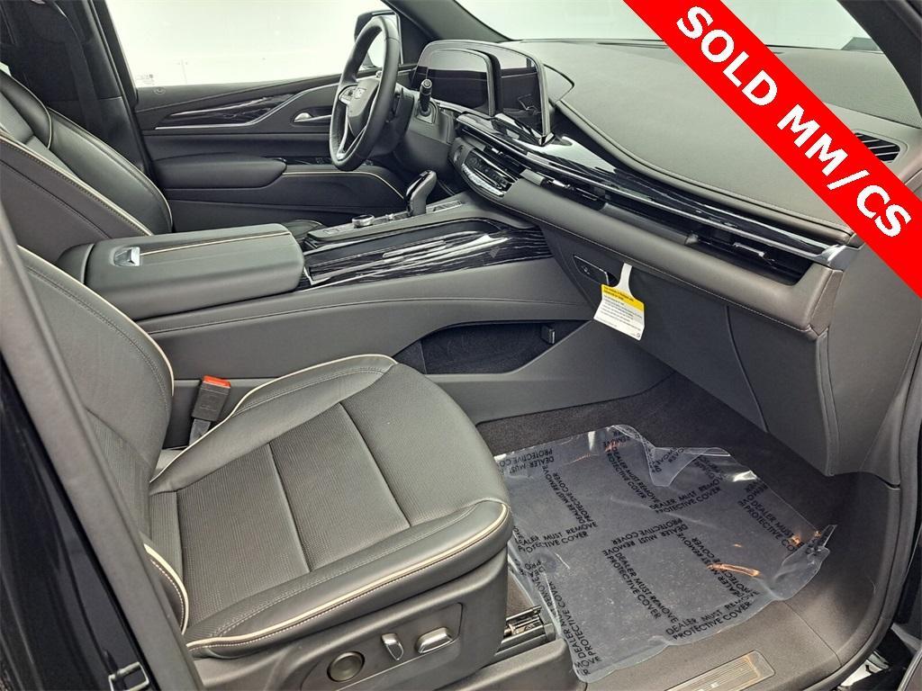 used 2022 Cadillac Escalade ESV car, priced at $77,995