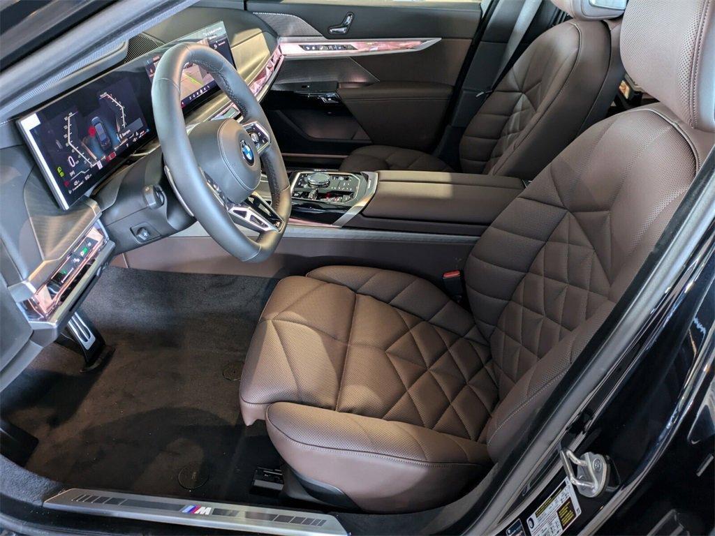 new 2025 BMW 740 car
