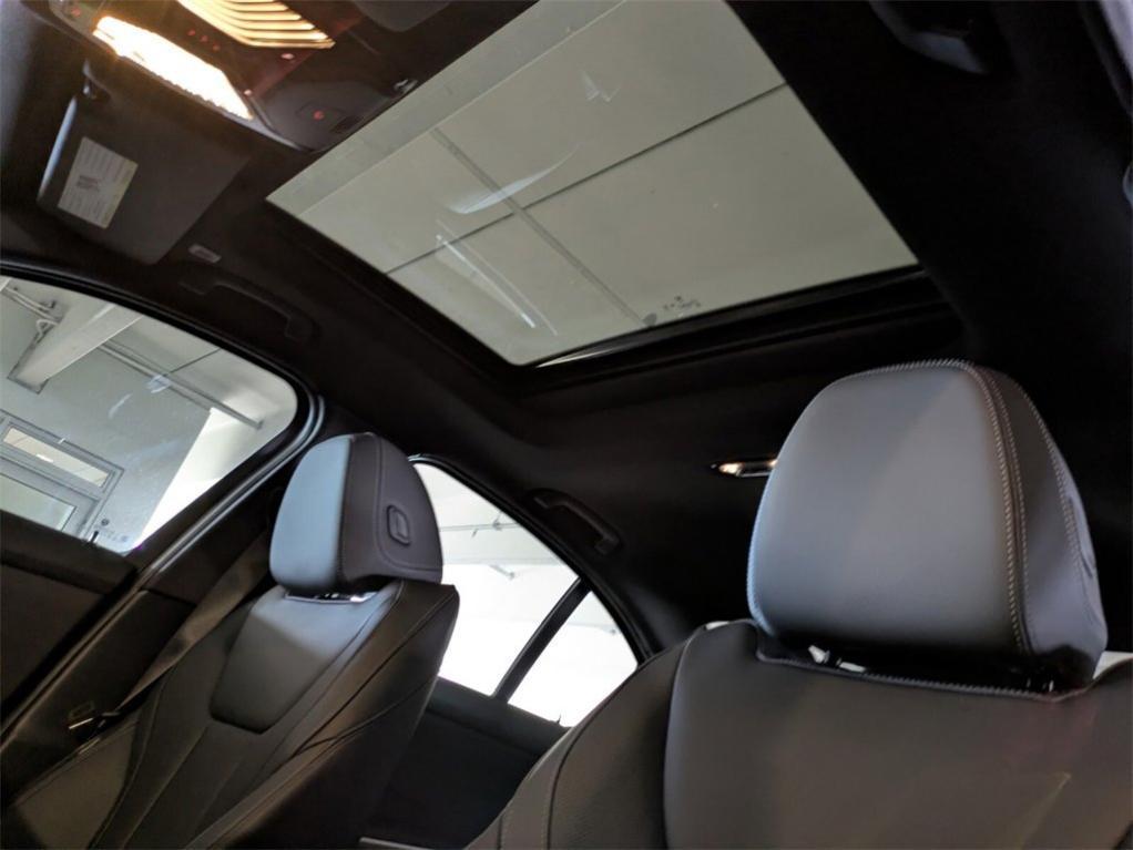new 2025 BMW 330 car