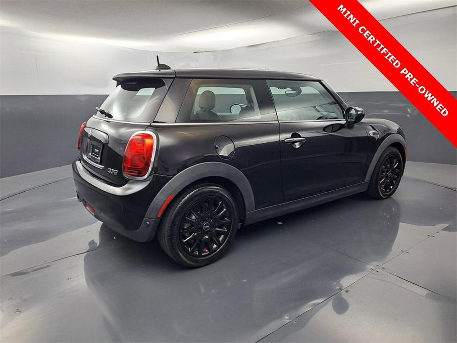 used 2021 MINI Hardtop car, priced at $22,227