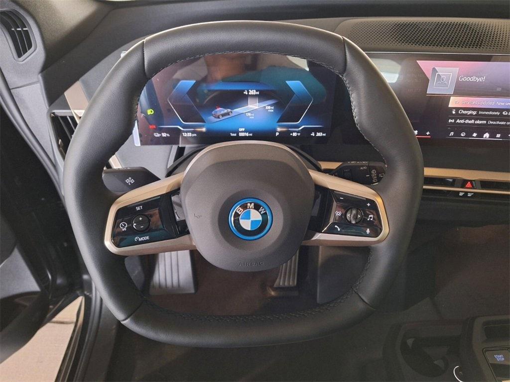 new 2025 BMW iX car