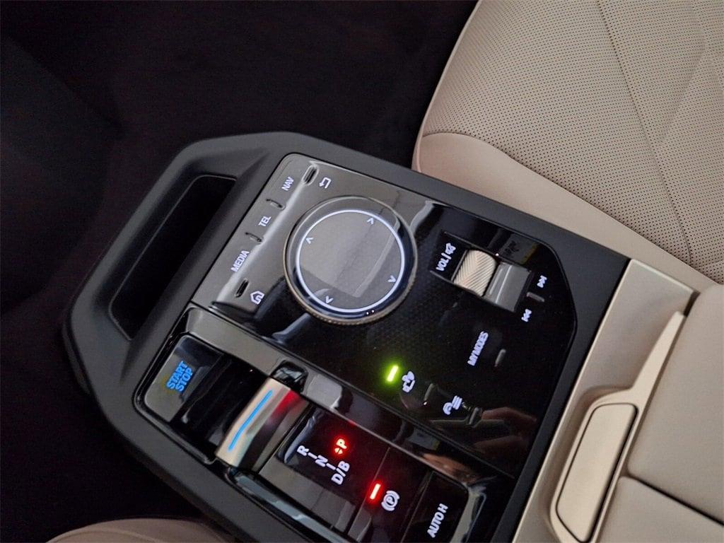 new 2025 BMW iX car