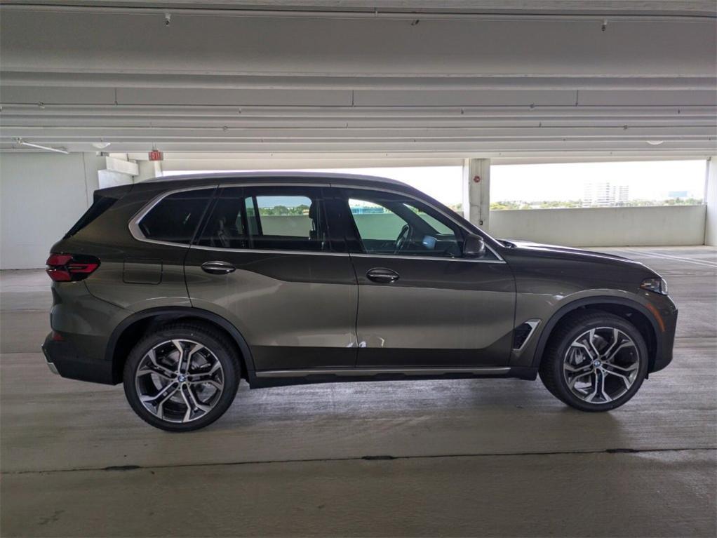 new 2025 BMW X5 car