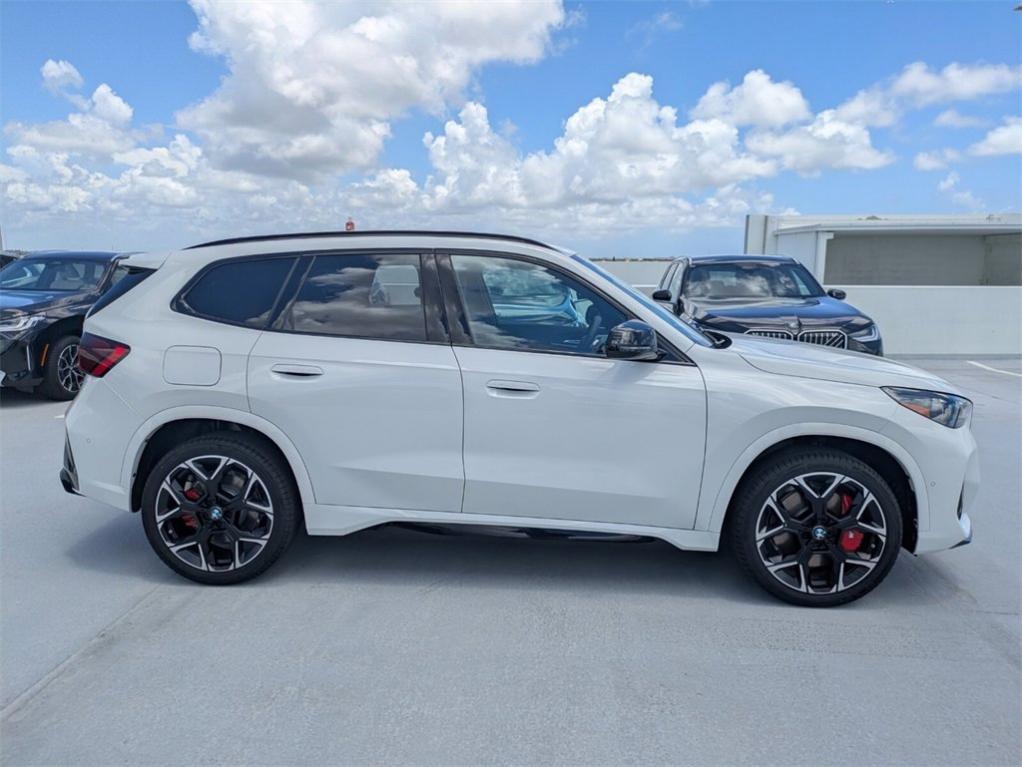 new 2025 BMW X1 car