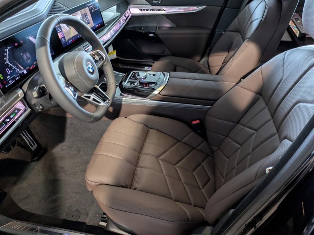 new 2025 BMW 760 car