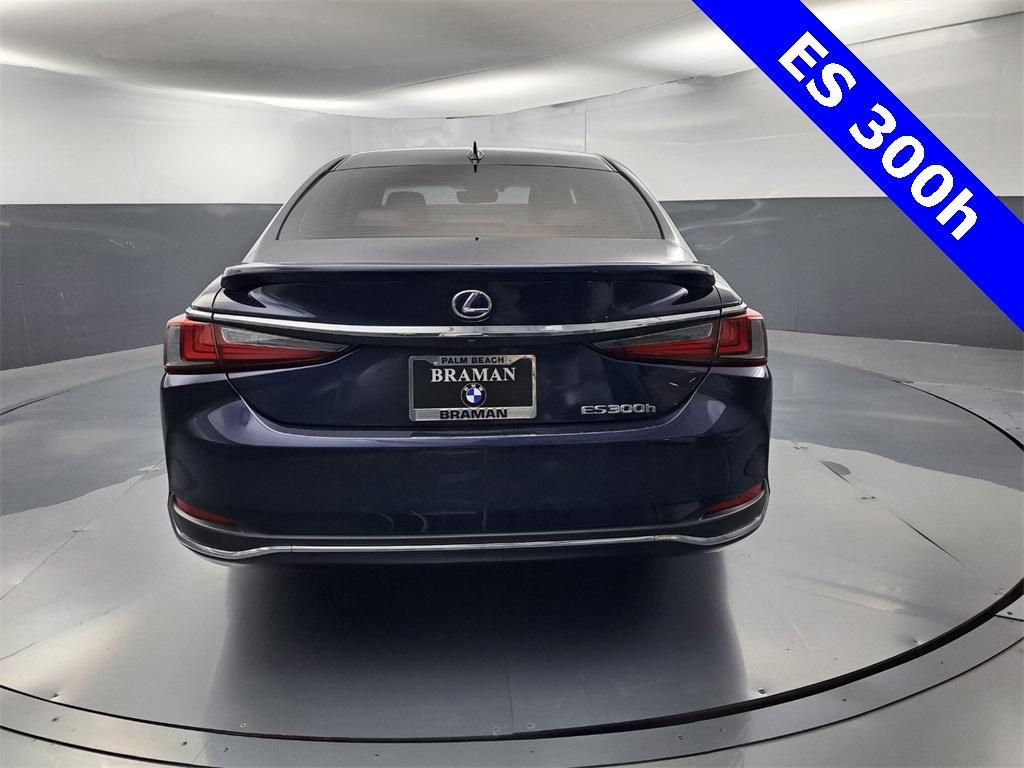 used 2022 Lexus ES 300h car, priced at $35,995