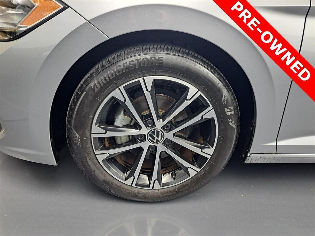 used 2024 Volkswagen Jetta car, priced at $23,995