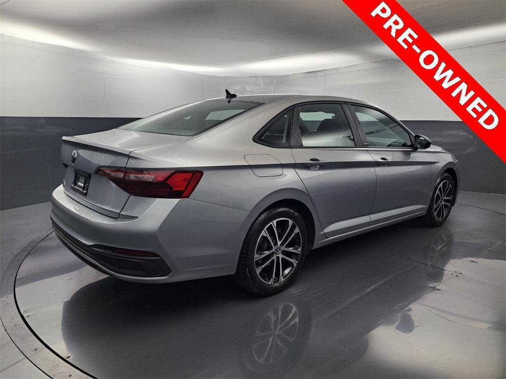 used 2024 Volkswagen Jetta car, priced at $23,995