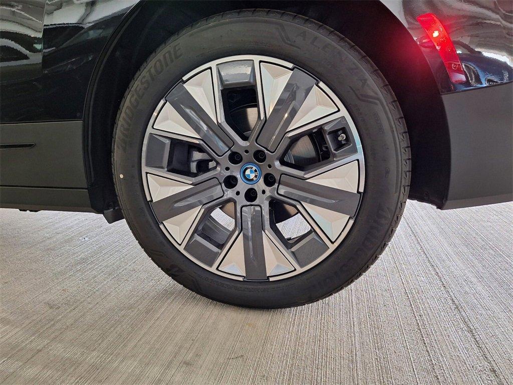 new 2025 BMW iX car