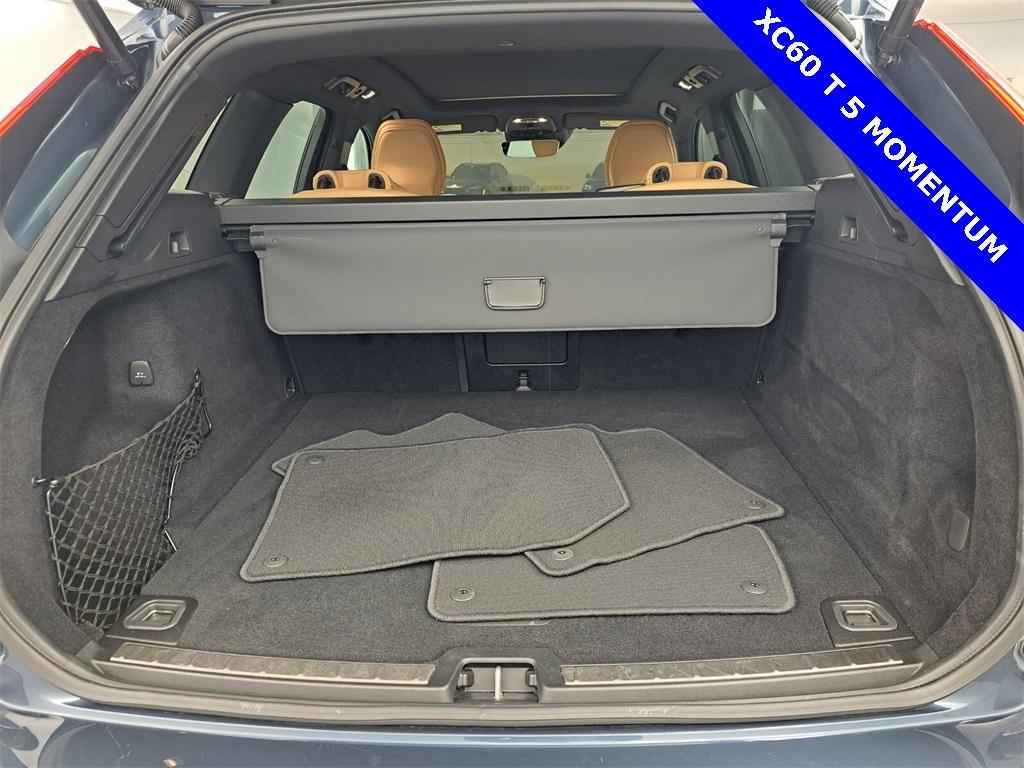 used 2020 Volvo XC60 car, priced at $25,995