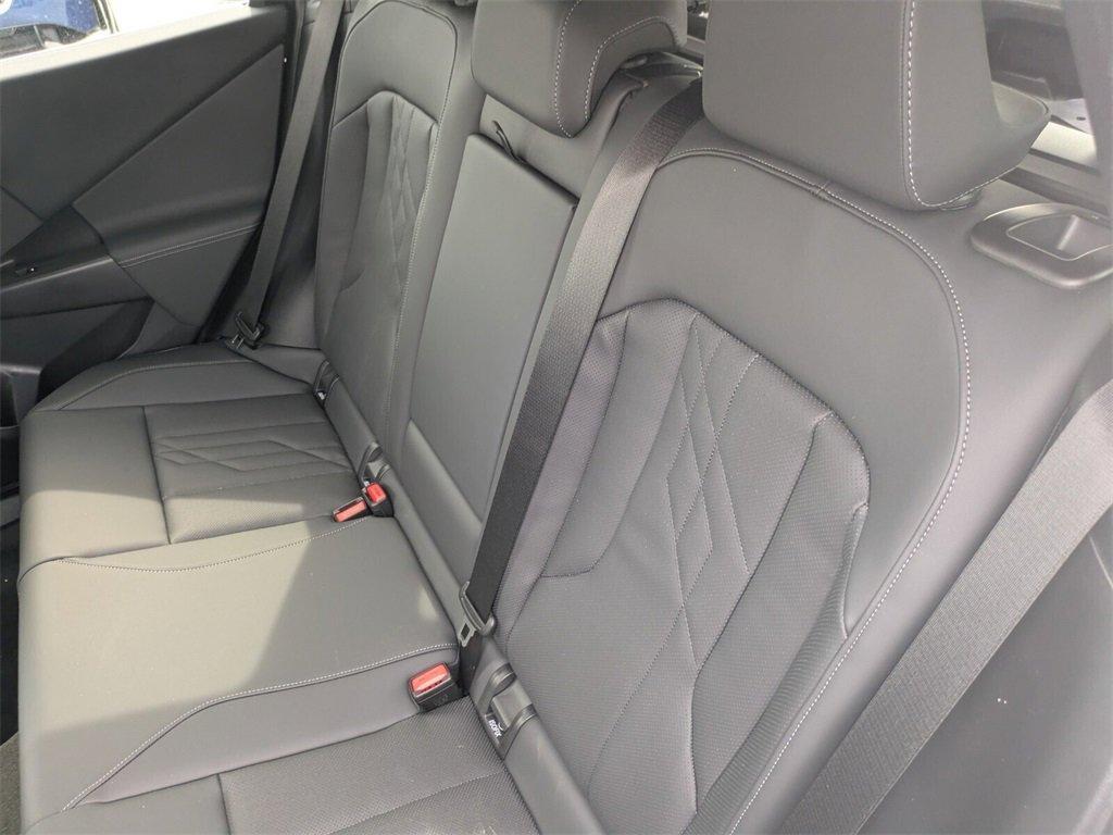 new 2025 BMW X3 car