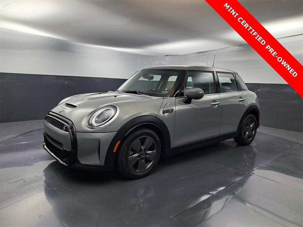 used 2022 MINI Hardtop car, priced at $27,995