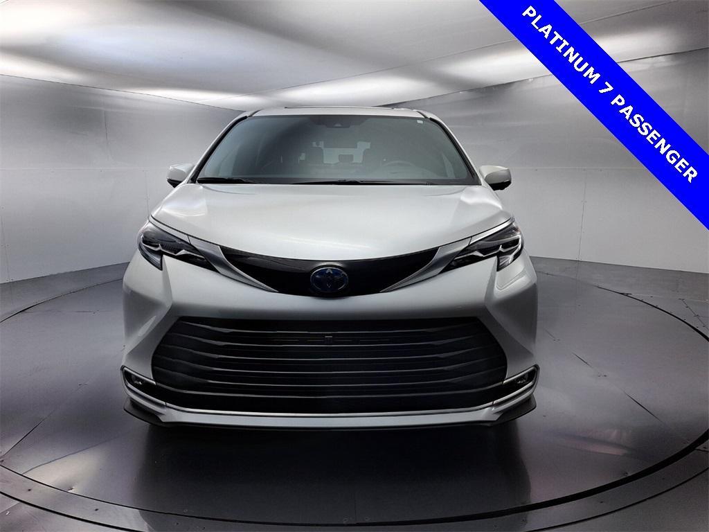 used 2025 Toyota Sienna car, priced at $59,995