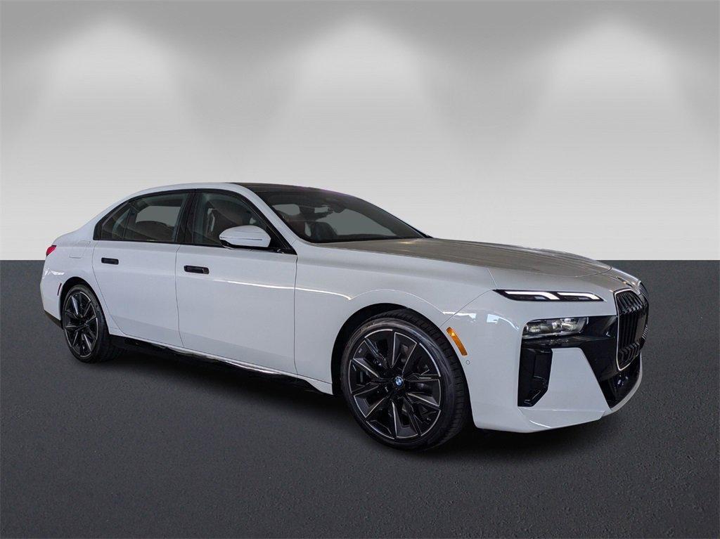 new 2025 BMW 740 car
