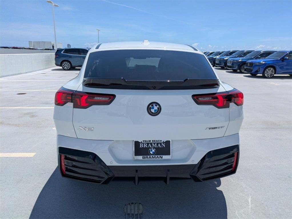 new 2025 BMW X2 car