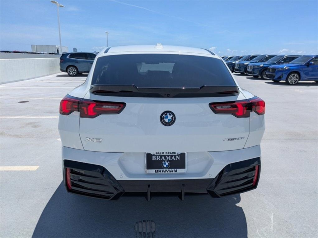 new 2025 BMW X2 car