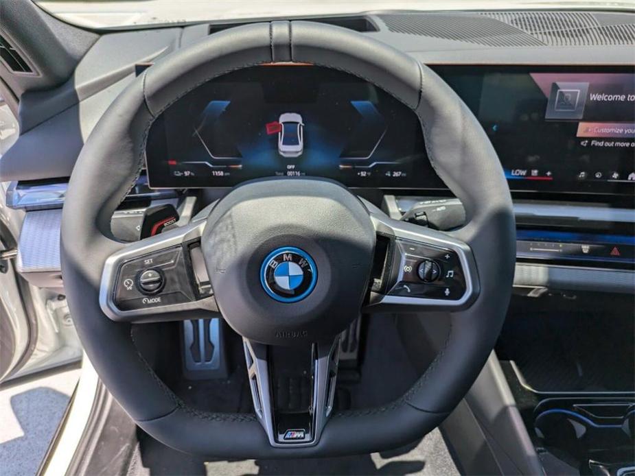 new 2024 BMW i5 car