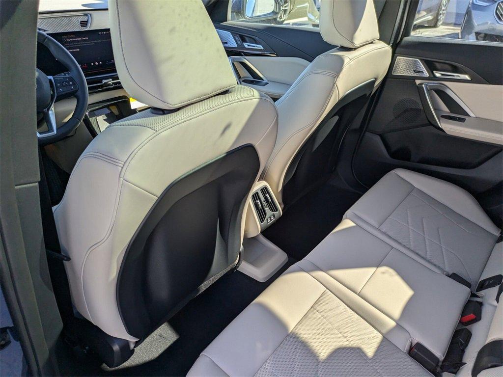 new 2025 BMW X1 car