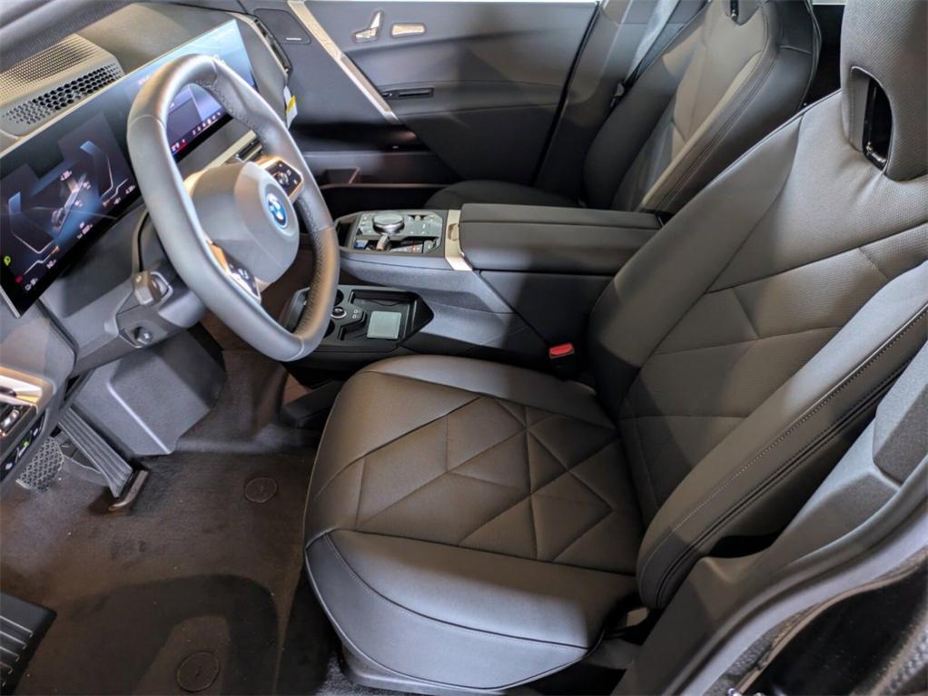 new 2025 BMW iX car
