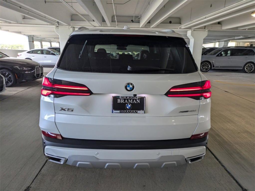 new 2025 BMW X5 car