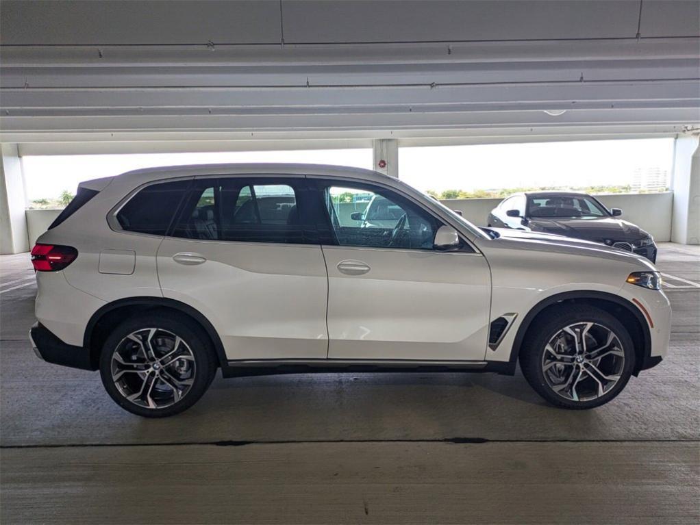 new 2025 BMW X5 car