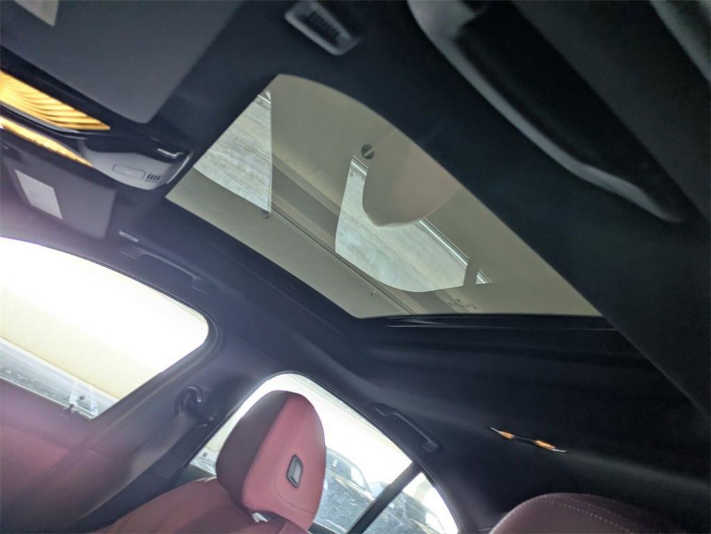 new 2025 BMW 330 car