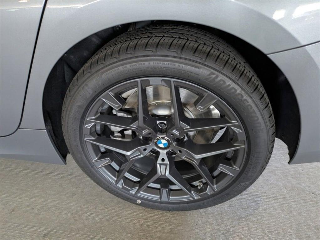 new 2025 BMW 330 car