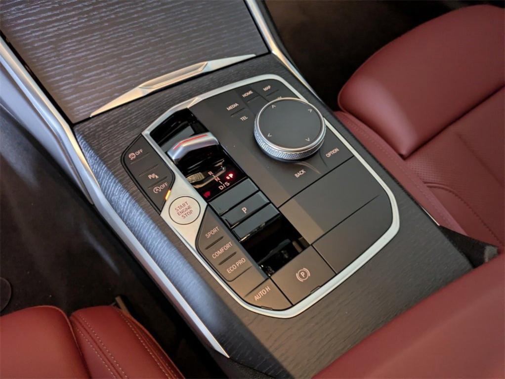 new 2025 BMW 330 car