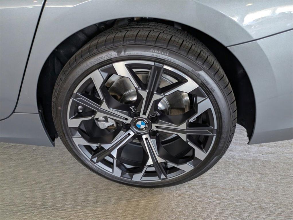 new 2025 BMW 330 car