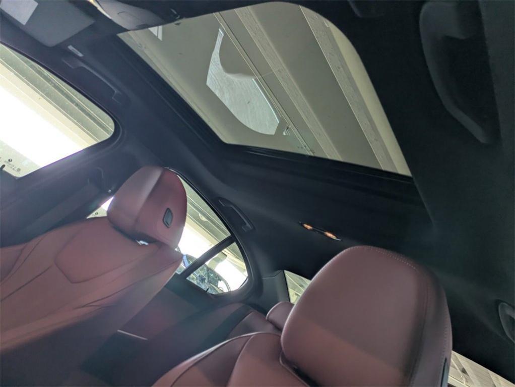 new 2025 BMW 330 car