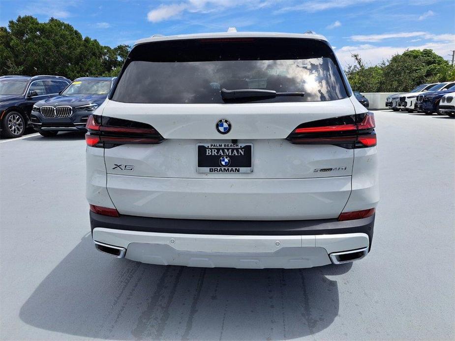 new 2025 BMW X5 car