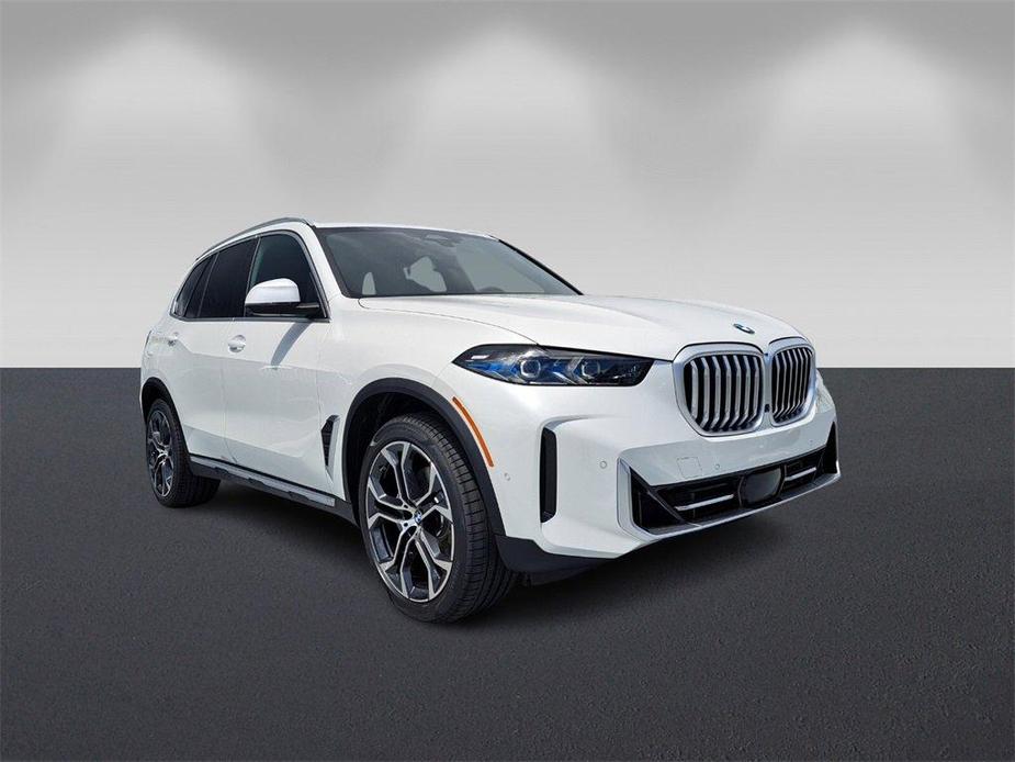 new 2025 BMW X5 car