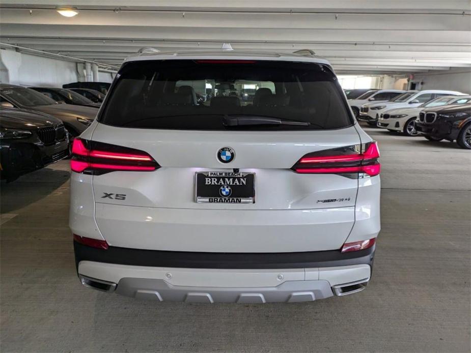 new 2025 BMW X5 car