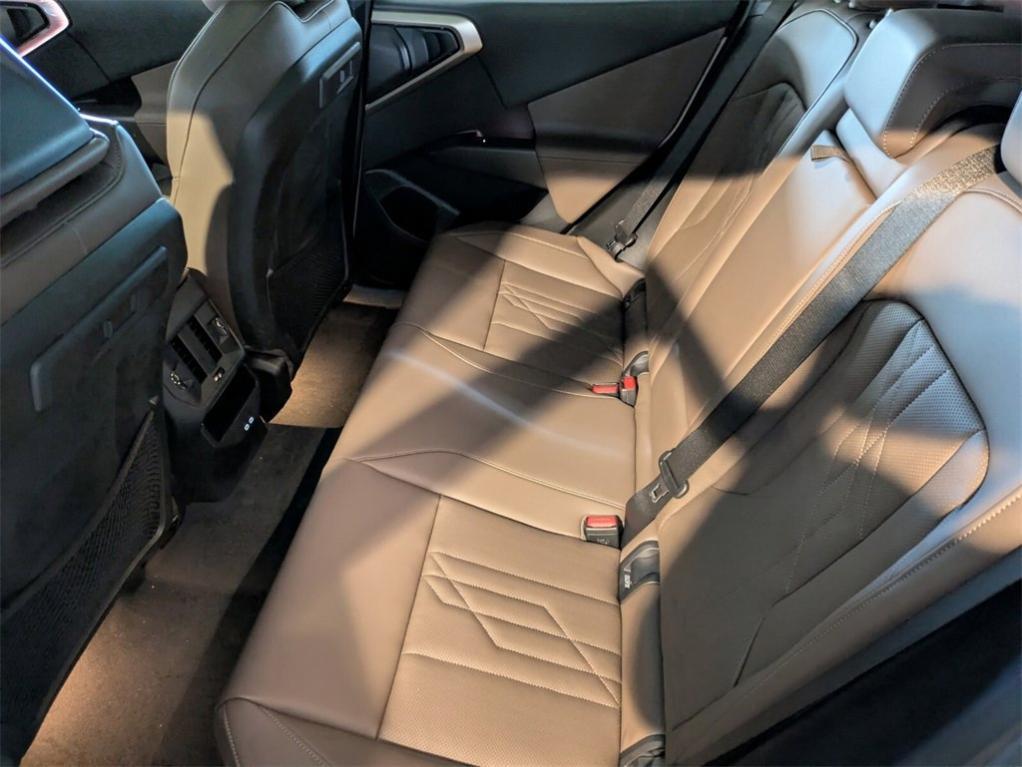 new 2025 BMW X3 car