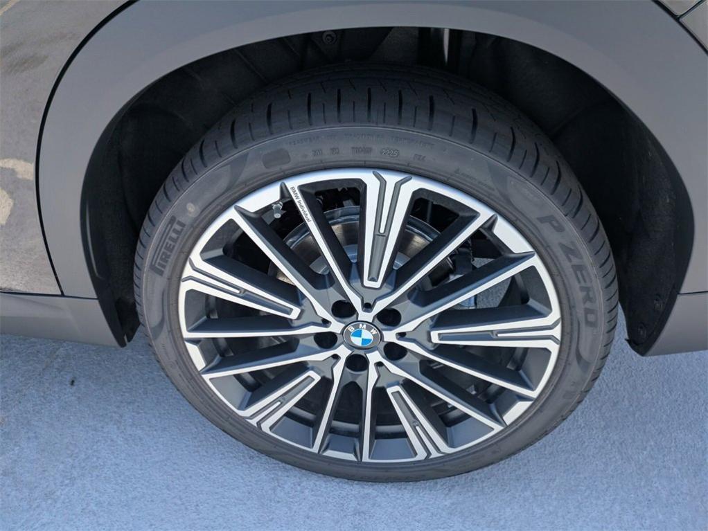 new 2025 BMW X2 car