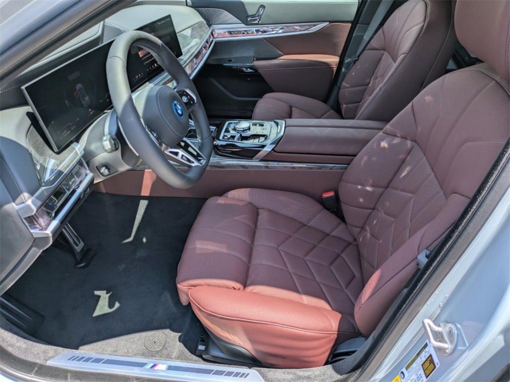 new 2025 BMW 750e car