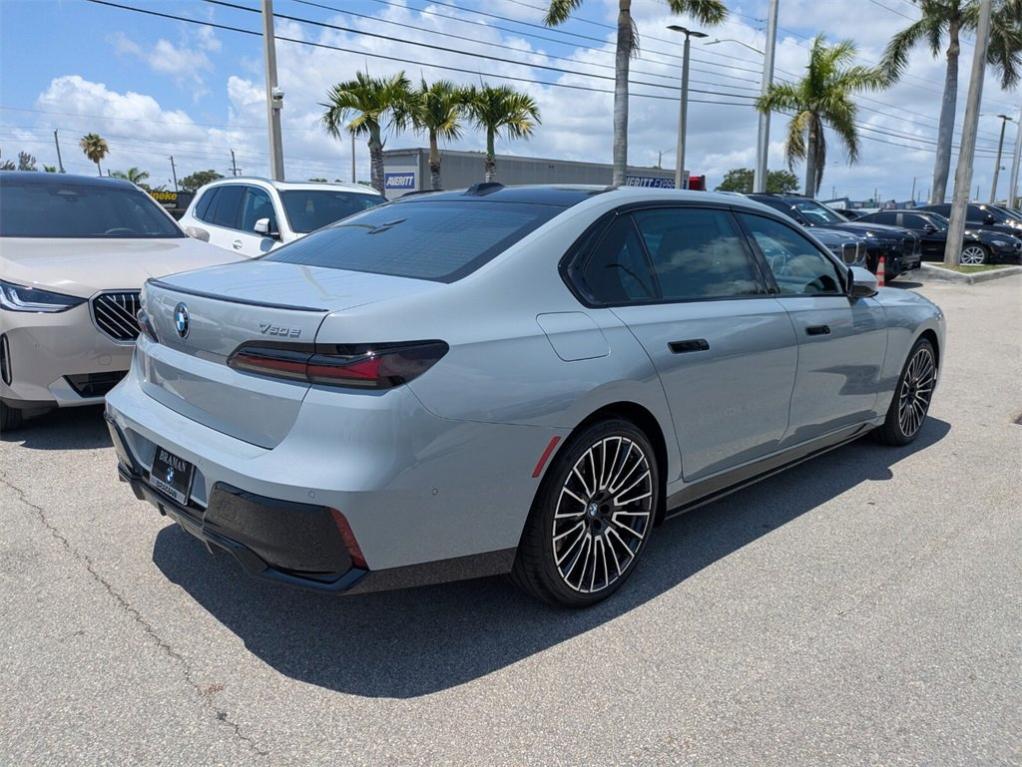 new 2025 BMW 750e car