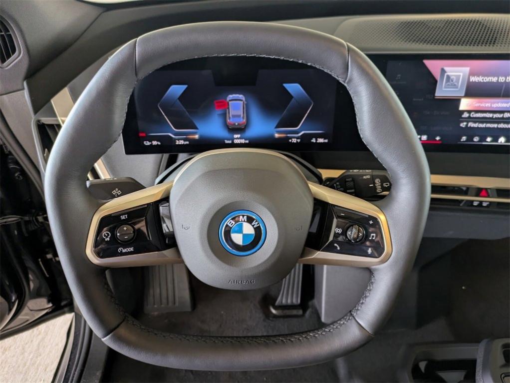 new 2025 BMW iX car