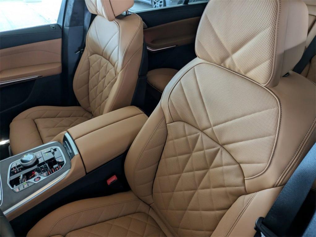 new 2026 BMW X7 car