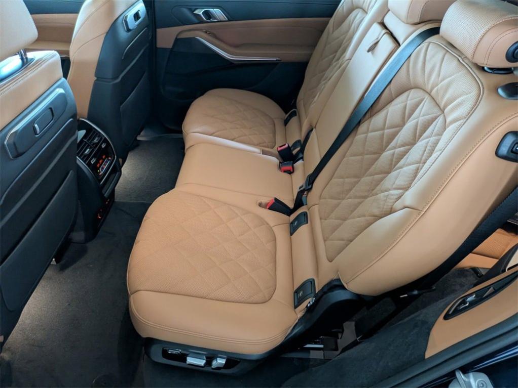 new 2026 BMW X7 car